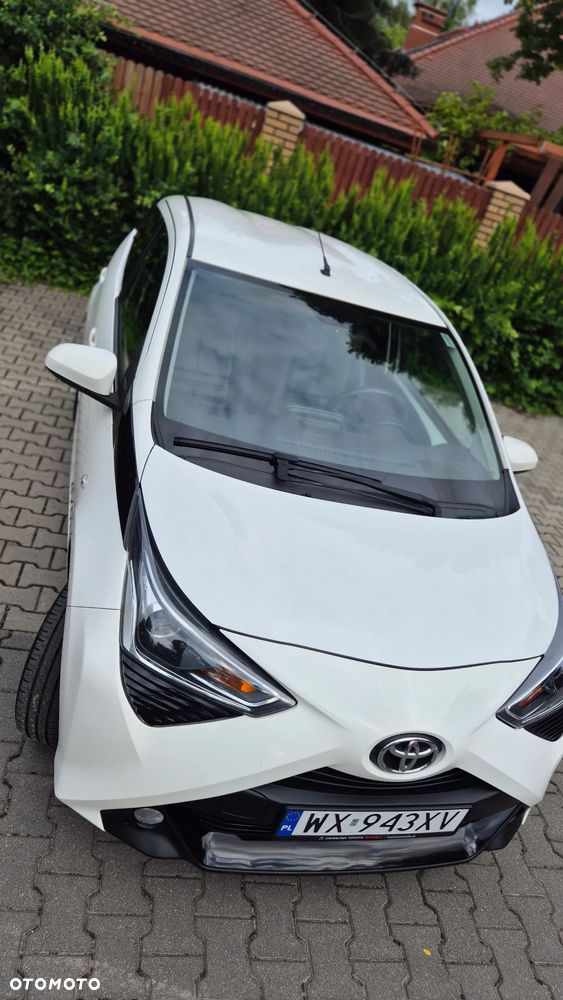 Toyota Aygo x-clusiv - 10