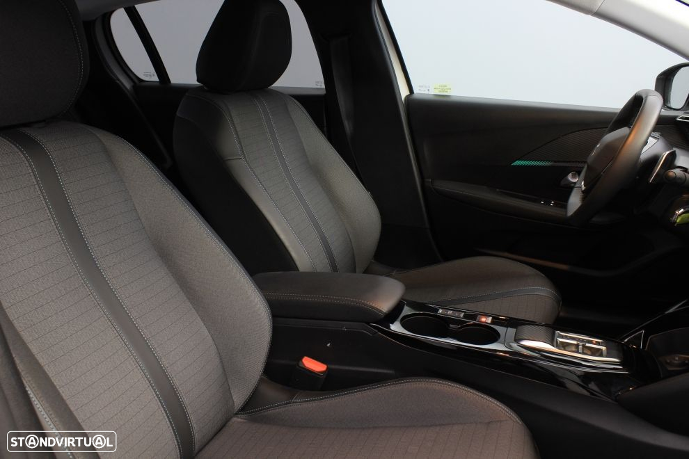 Peugeot 208 1.2 PureTech Allure Pack EAT8 - 23