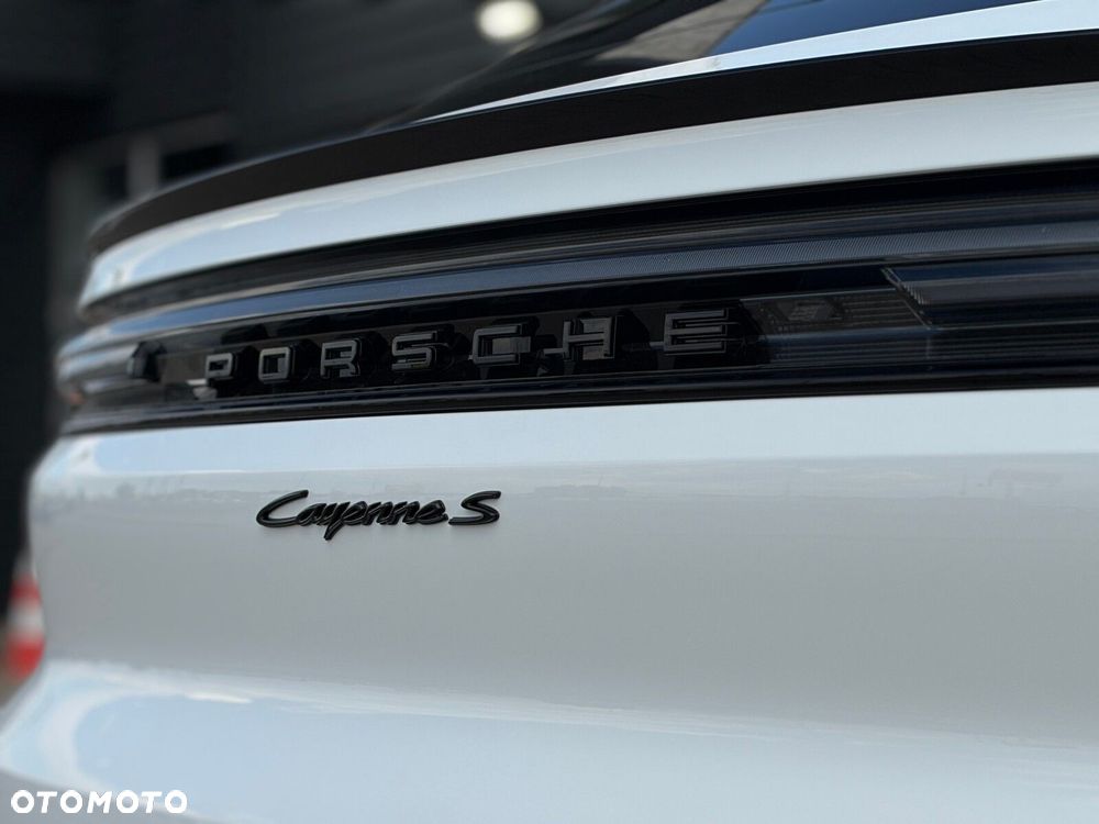 Porsche Cayenne - 12