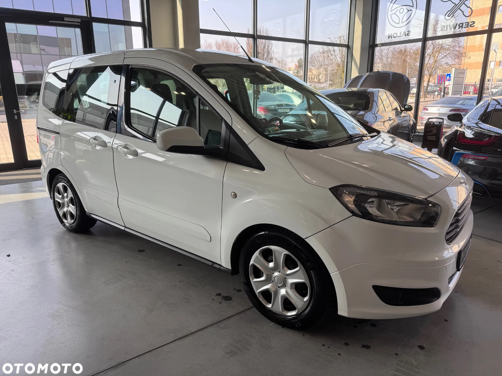 Ford Tourneo Courier 1.5 TDCi Trend - 3
