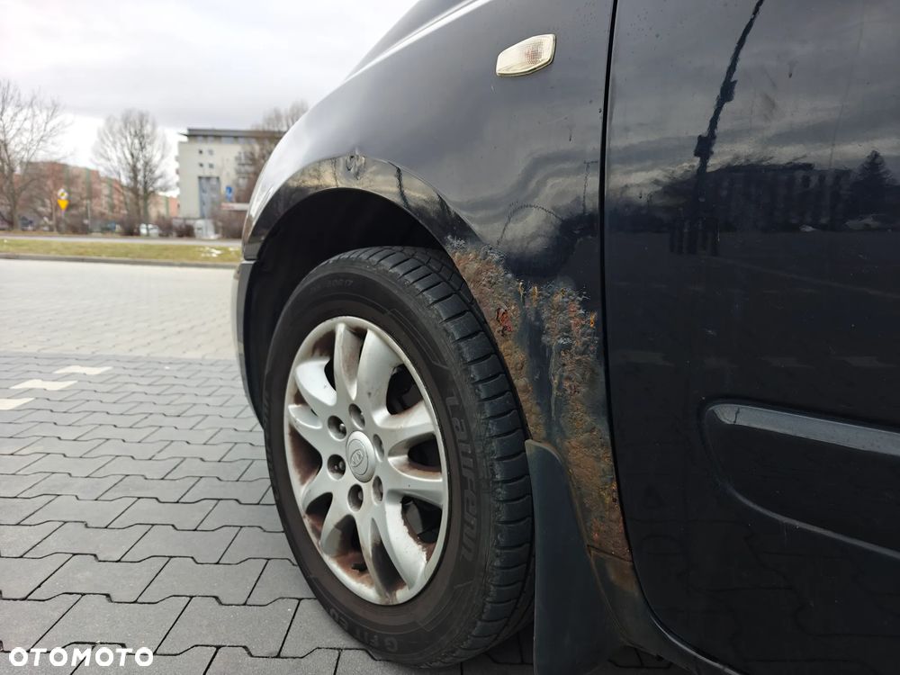Kia Carnival 2.9 CRDi Freedom - 12
