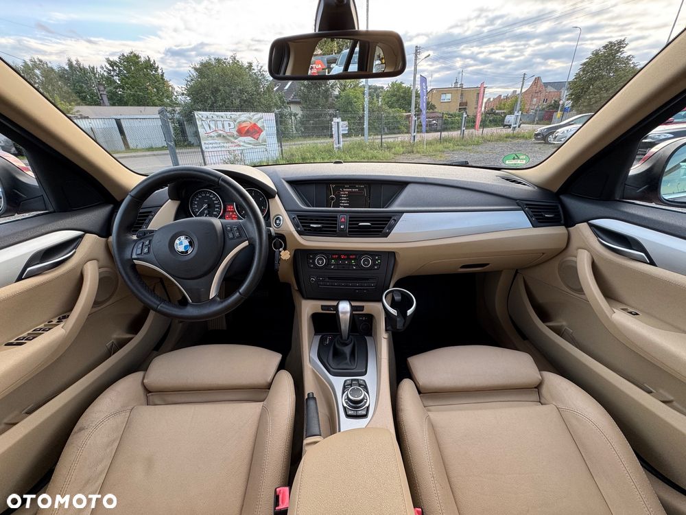 BMW X1 xDrive23d - 27