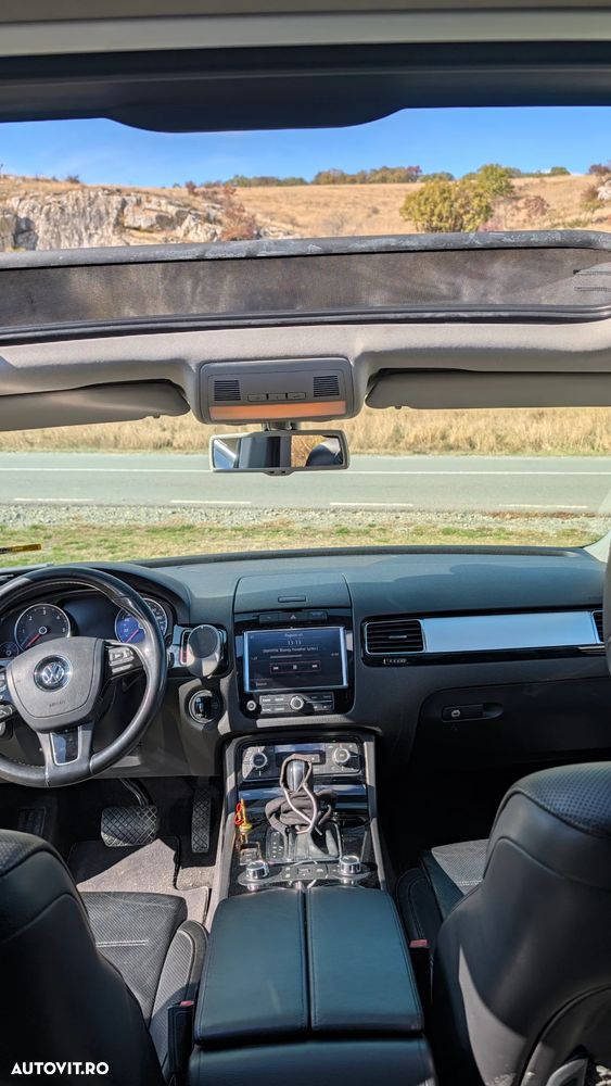Volkswagen Touareg 3.0 V6 TDI BMT - 13