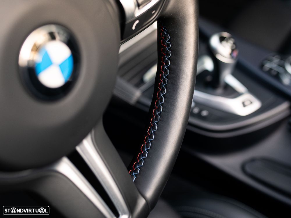 BMW M4 Cabrio DKG Competition - 25