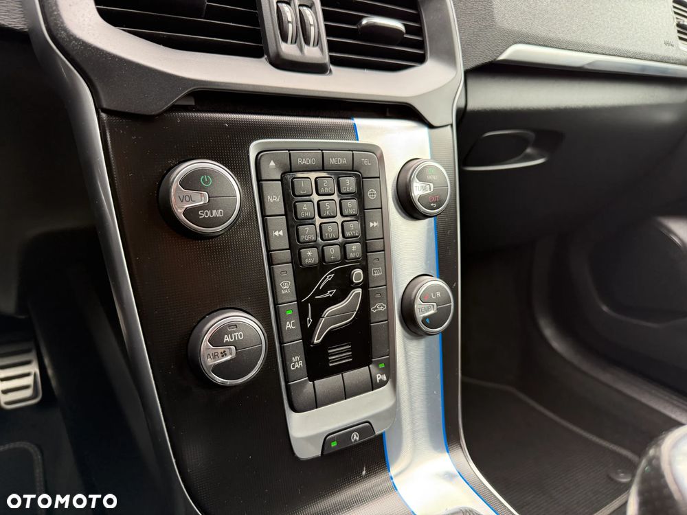 Volvo V40 D4 RDesign - 30