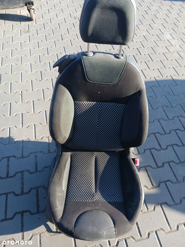 FOTEL PRAWY PRZÓD CITROEN DS3 3D 2010 KOMPLET - 2
