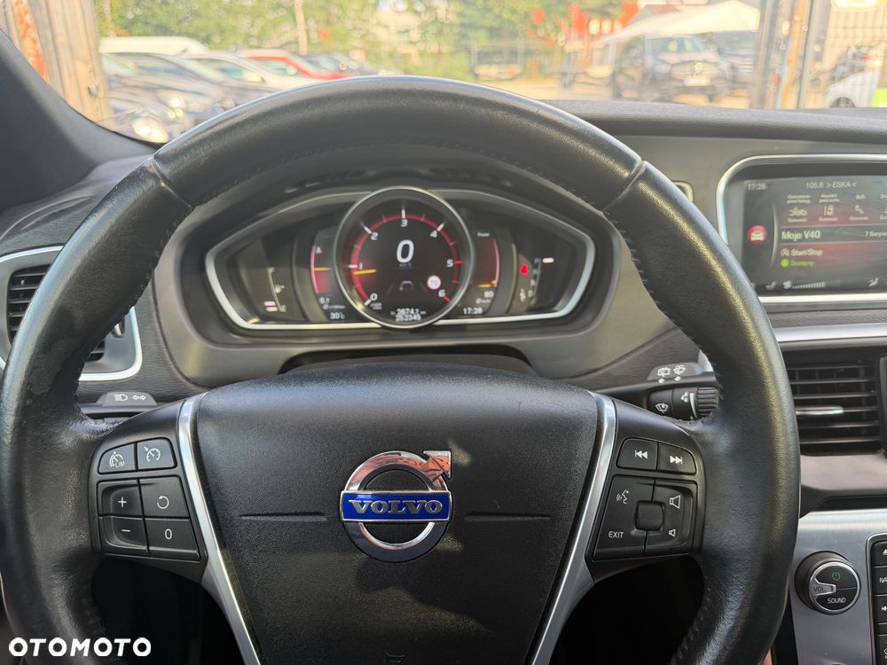Volvo V40 D4 Geartronic Ocean Race - 18