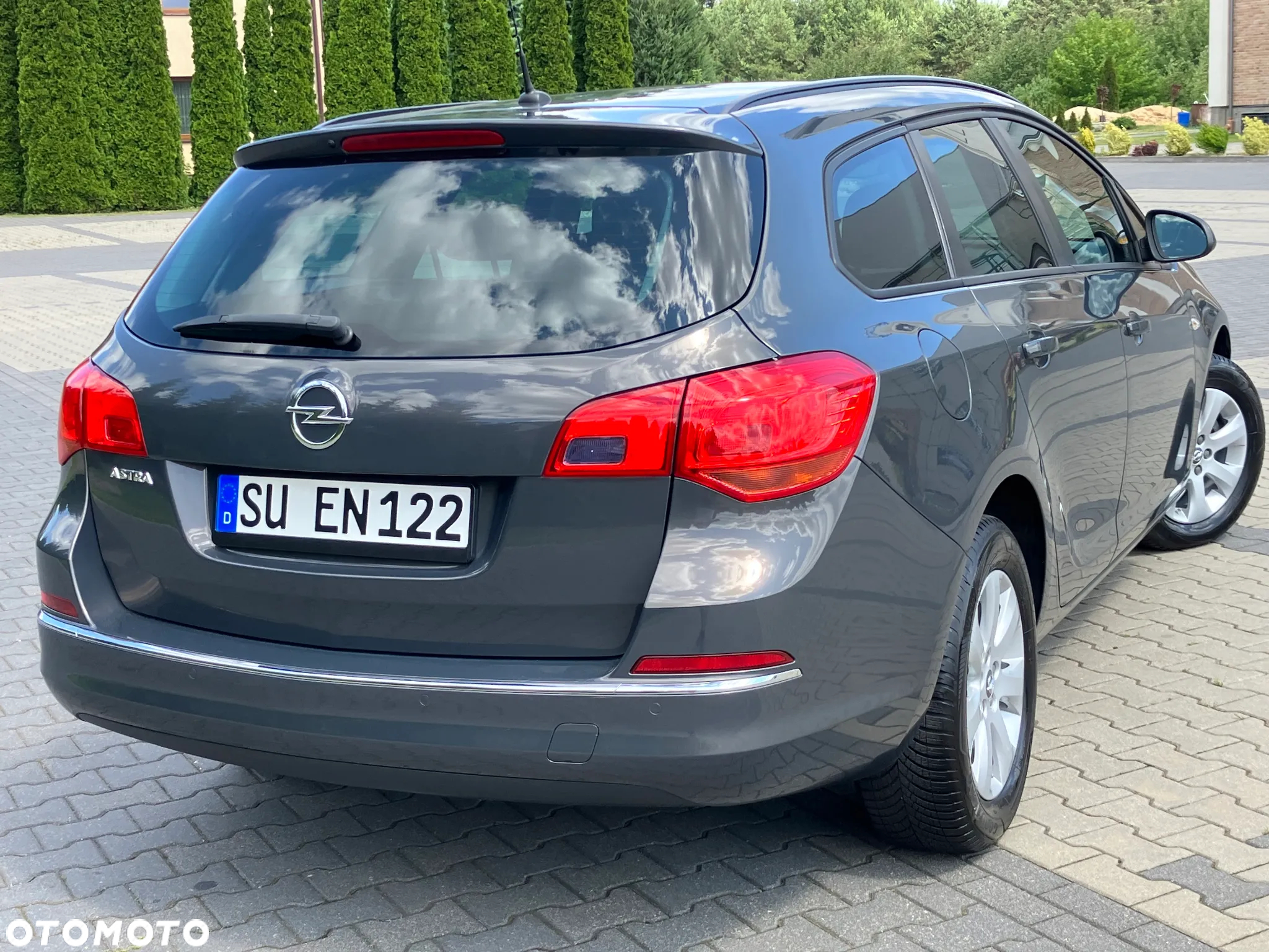 Opel Astra 1.4 Turbo Design Edition - 11