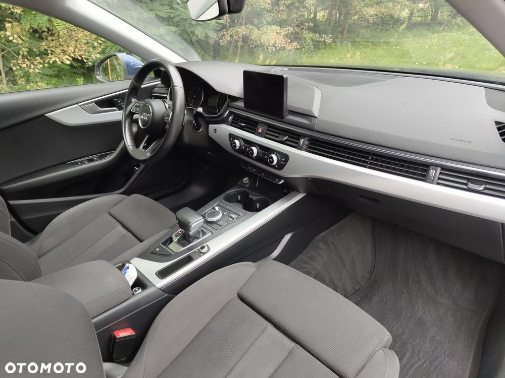 Audi A4 Avant 2.0 TDI S tronic design - 12