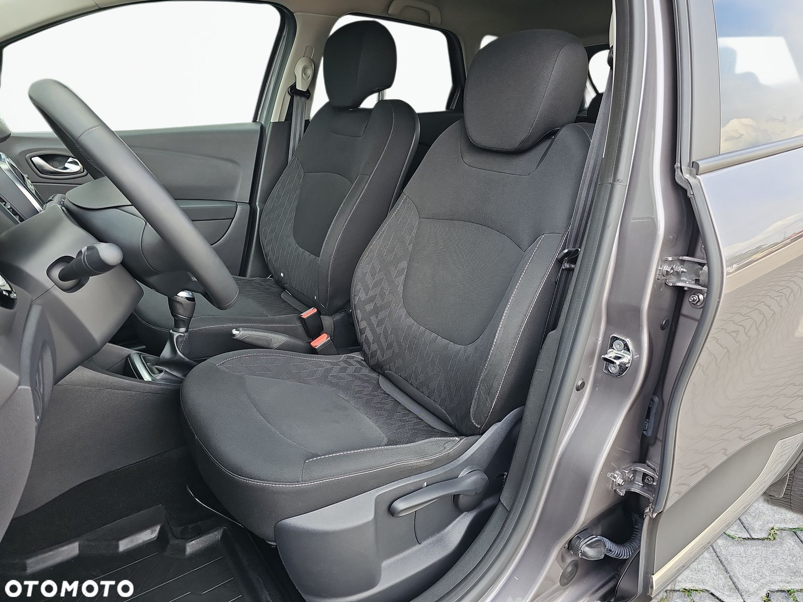 Renault Captur 0.9 Energy TCe Limited - 11