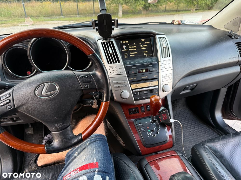 Lexus RX - 11