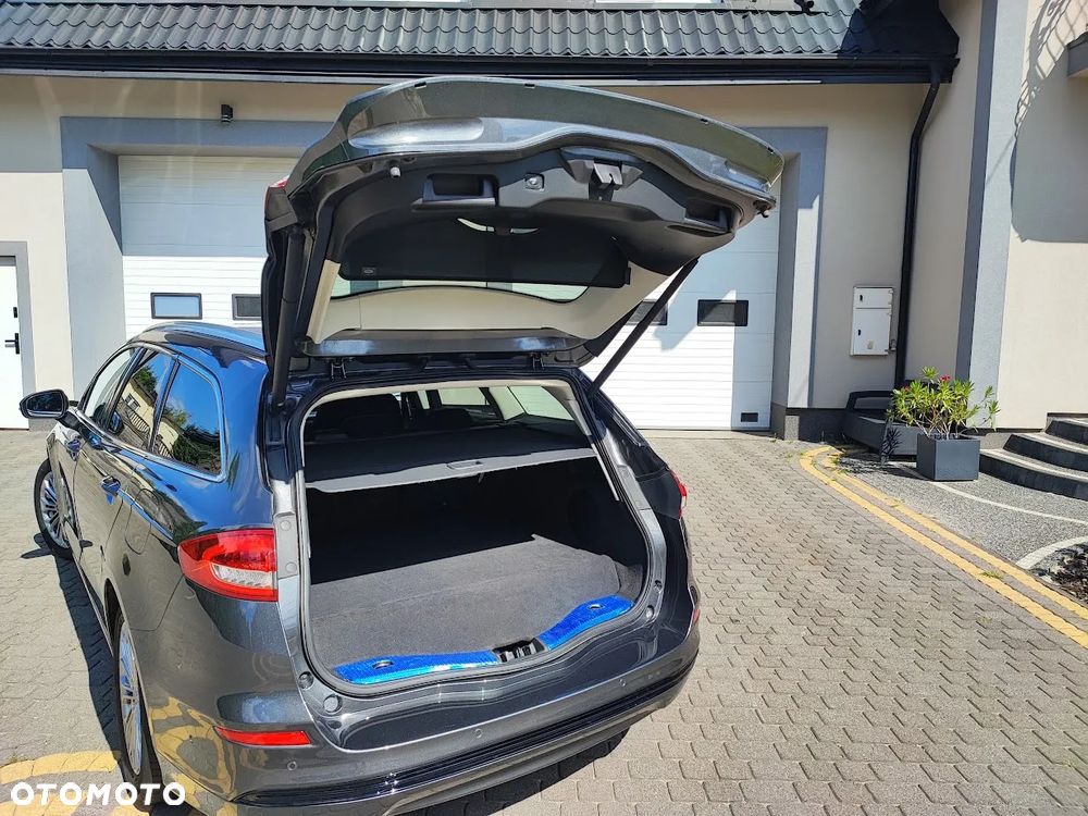 Ford Mondeo 2.0 Hybrid Titanium - 15