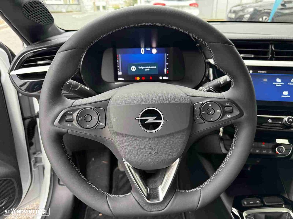 Opel Corsa 1.2 T GS - 12