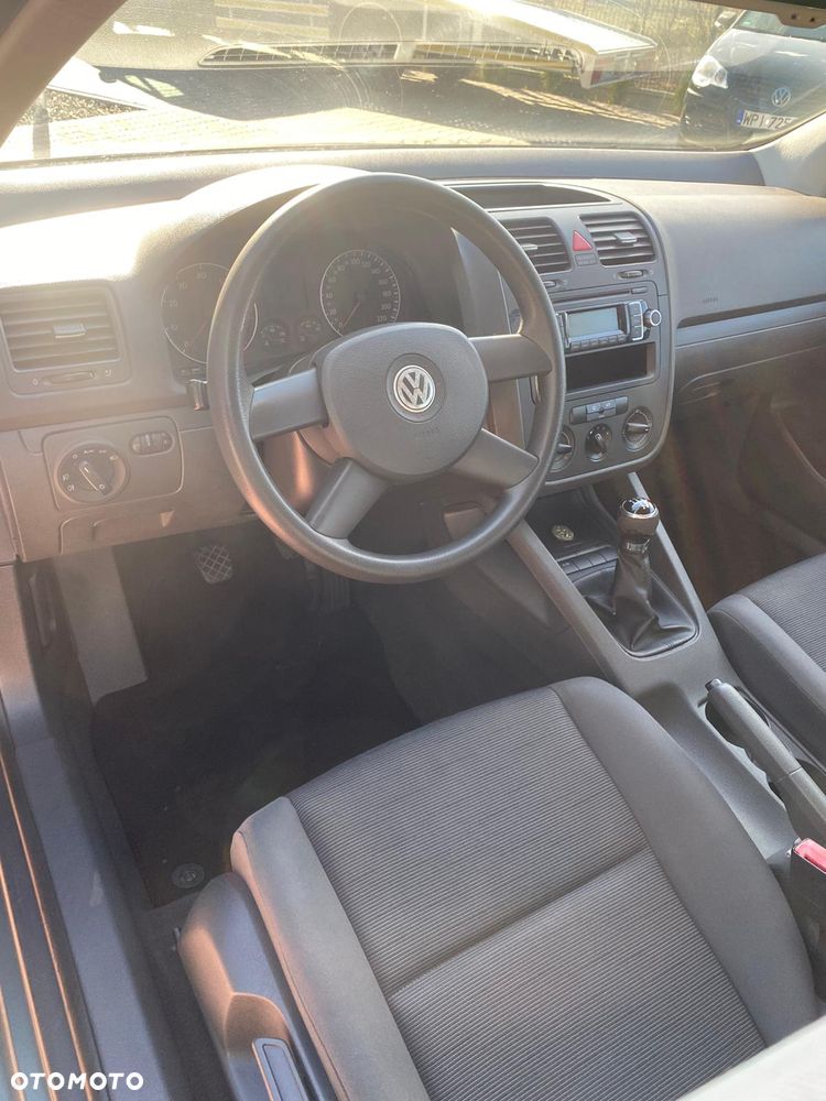 Volkswagen Golf 1.4 FSI Trendline - 10