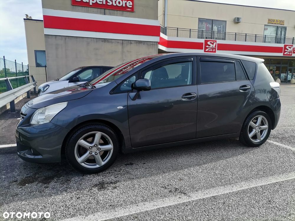 Toyota Verso 1.8 Multidrive Edition - 4