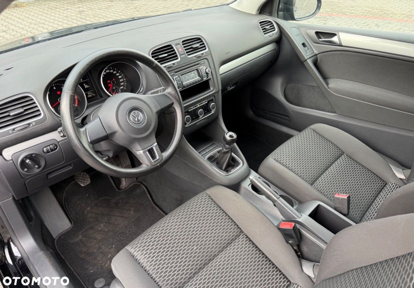 Volkswagen Golf - 13
