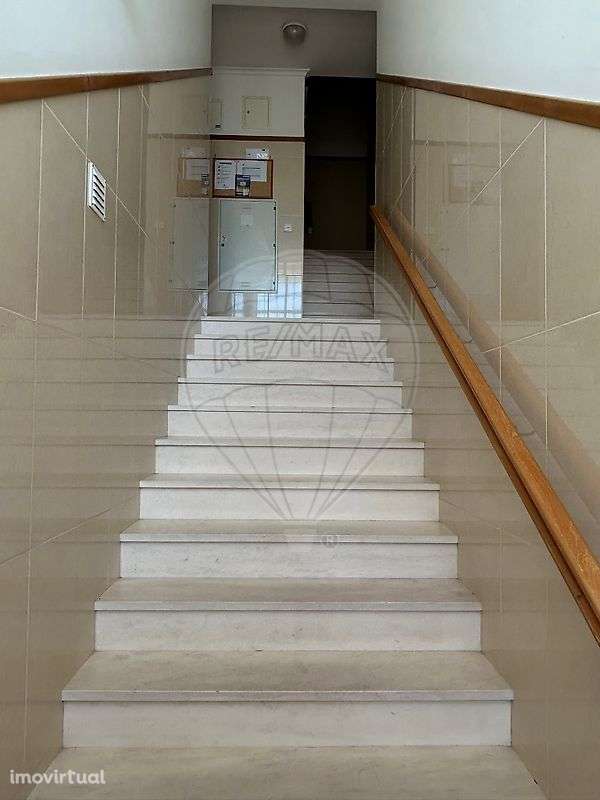 Apartamento T1 para venda - Grande imagem: 2/28