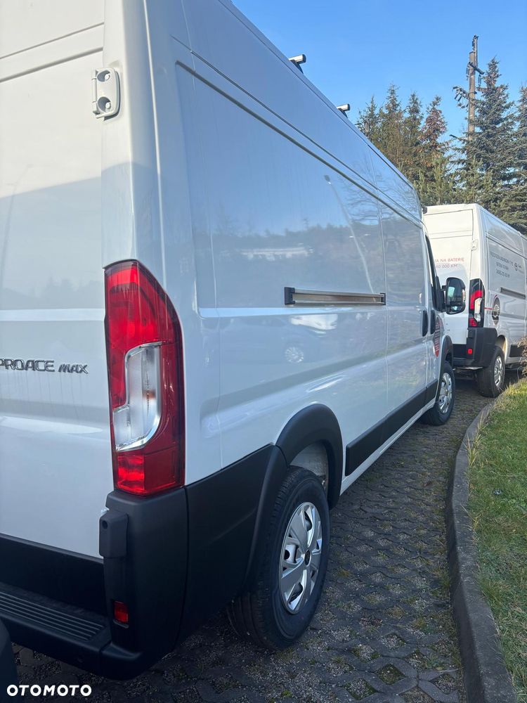Toyota Proace MAX - 3
