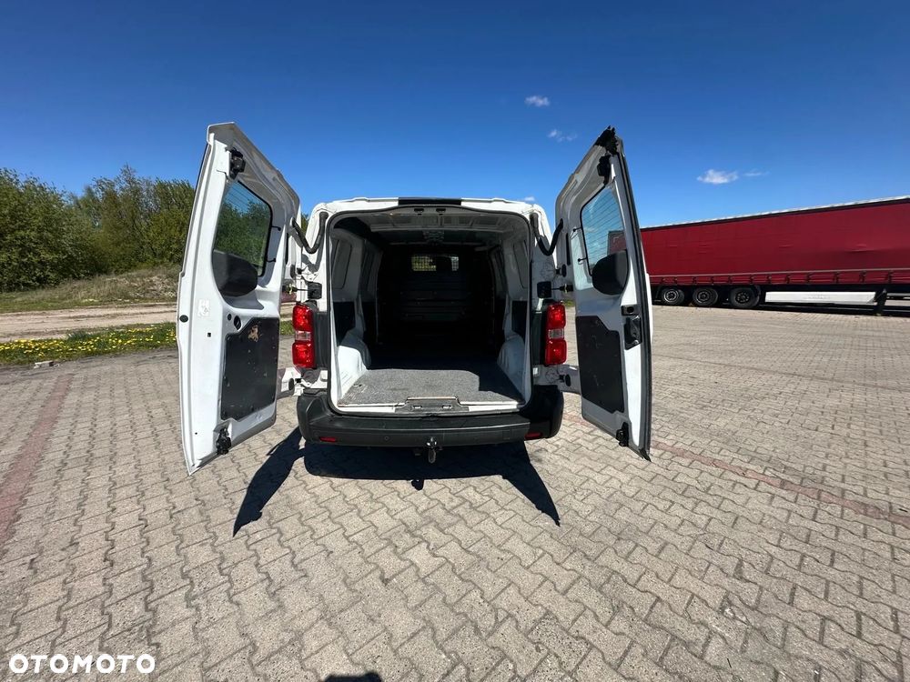 Toyota proace - 10