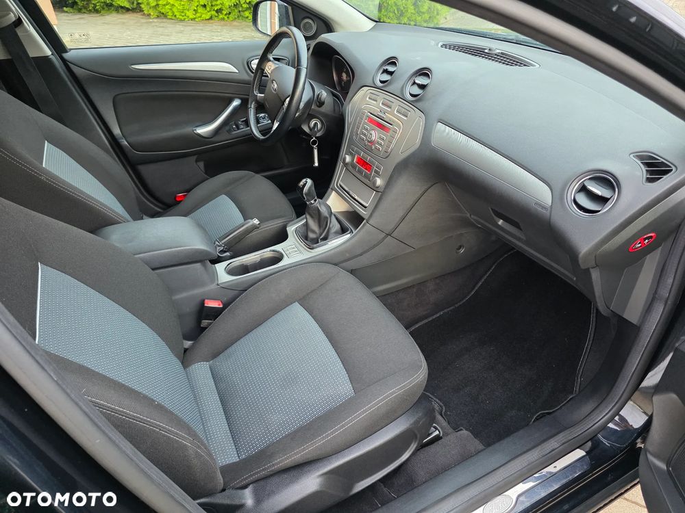 Ford Mondeo 1.6 Ti-VCT Trend - 18