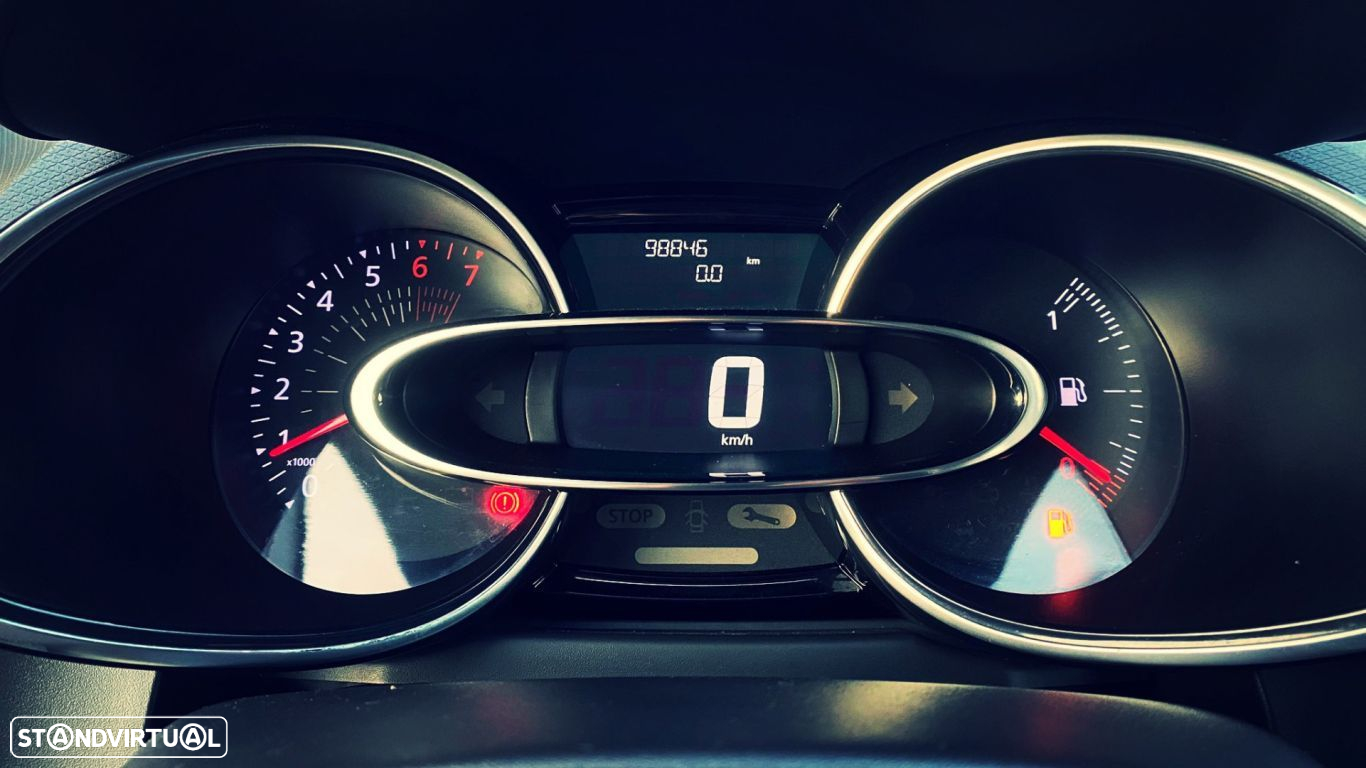 Renault Clio 0.9 TCe Limited Bi-Fuel - 13