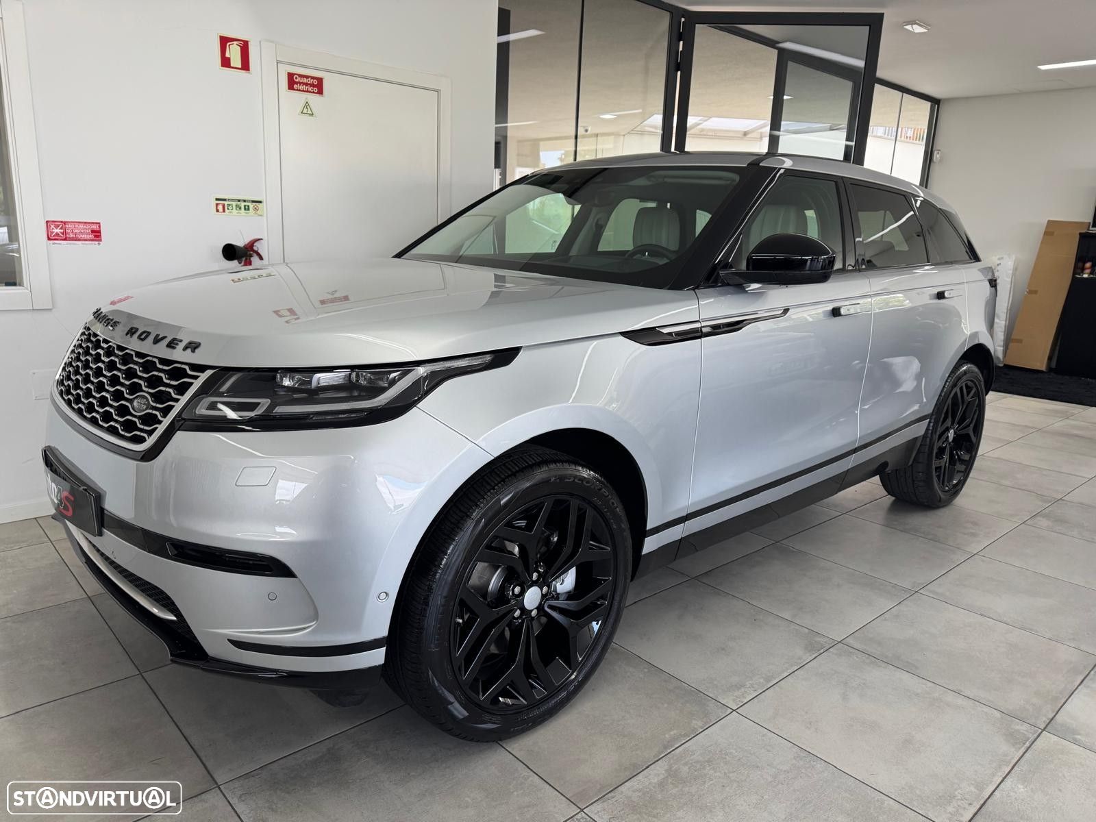 Land Rover Range Rover Velar 2.0 R-Dynamic - 1