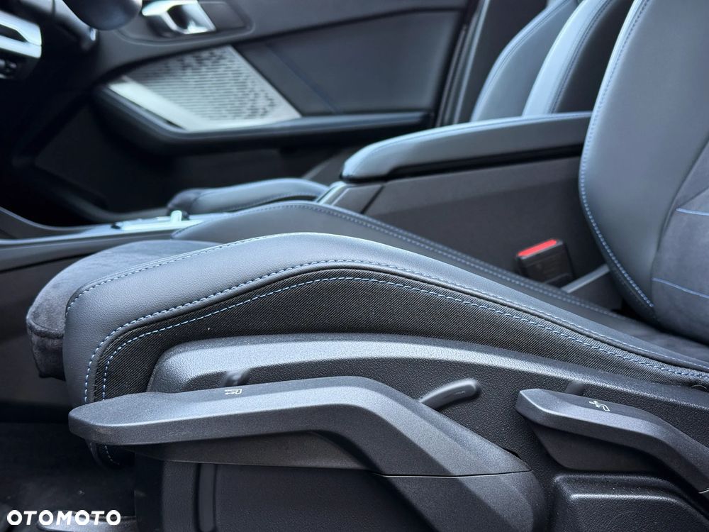 BMW Seria 1 - 29