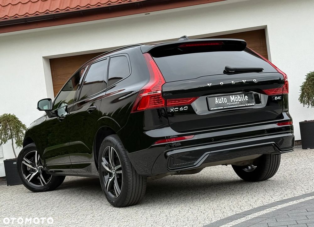 Volvo XC 60 B4 D AWD Plus Dark - 6