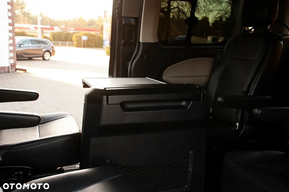 Ford Tourneo Custom 310 L1H1 VA Autm Titanium Business Edition - 9