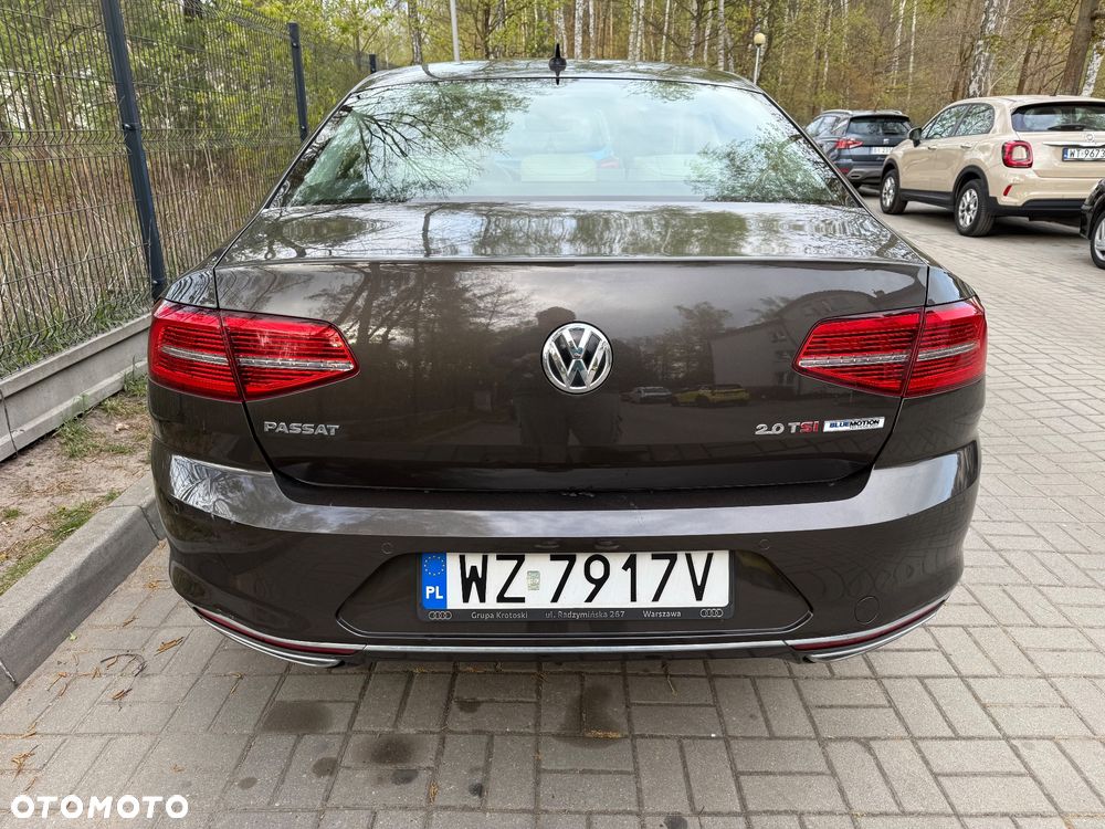 Volkswagen Passat 2.0 TSI BMT Highline DSG - 11