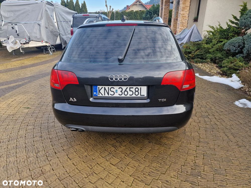 Audi A4 Avant 2.0 TDI - 6