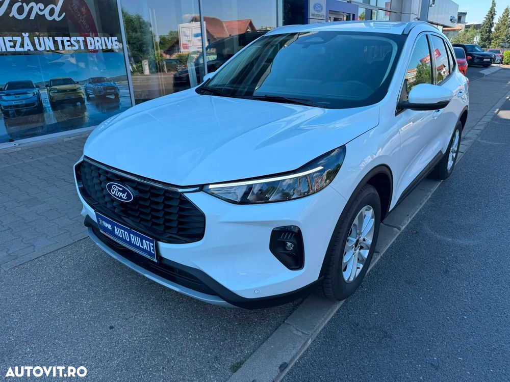 Ford Kuga 1.5 EcoBoost A8 FWD Titanium - 3