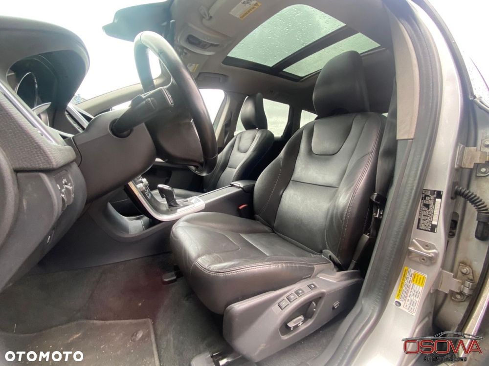 Volvo XC 60 T5 Geartronic Summum - 24