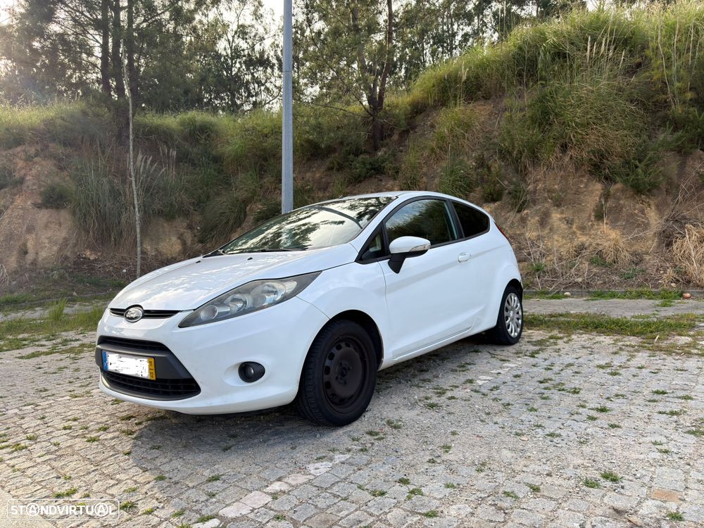 Ford Fiesta 1.4 TDCI Techno - 12