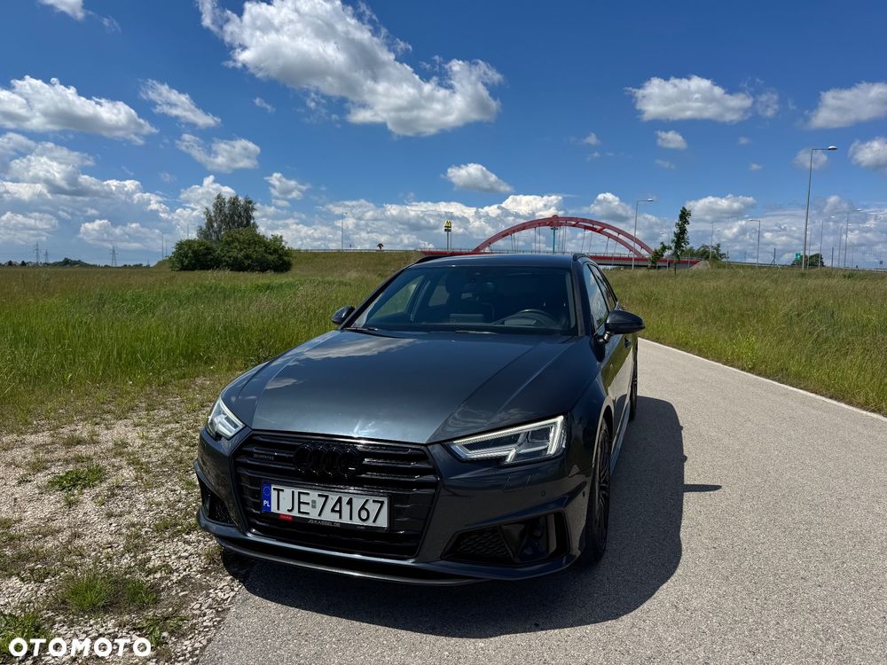 Audi A4 Avant 2.0 TDI Quattro Design S tronic - 3