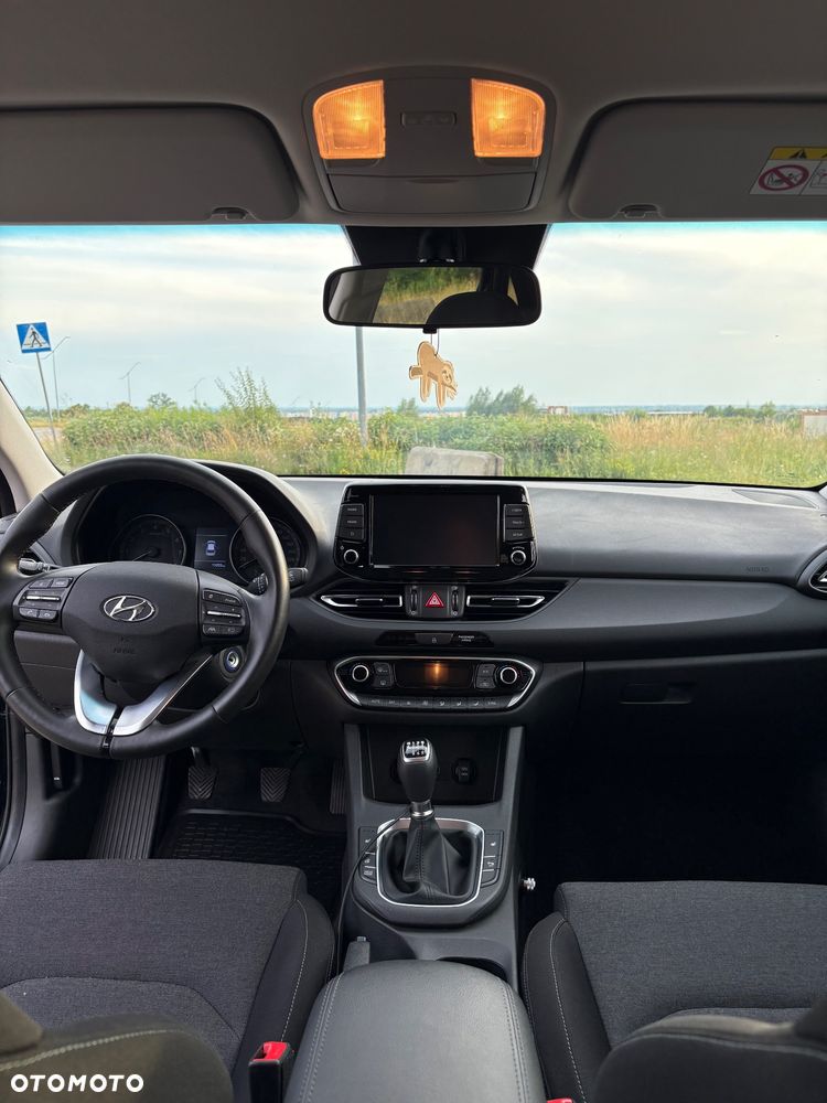 Hyundai i30 1.5 T-GDI 48V Smart - 4