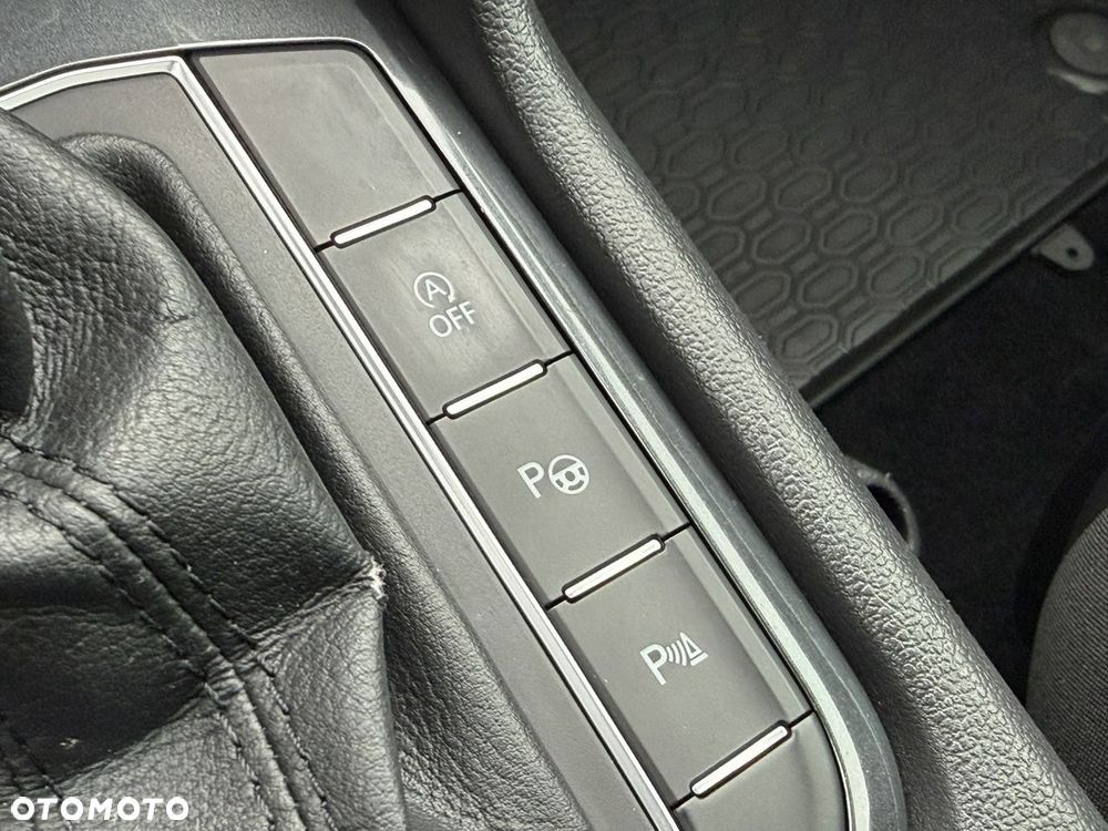 Volkswagen Tiguan 2.0 TDI SCR Active DSG - 27