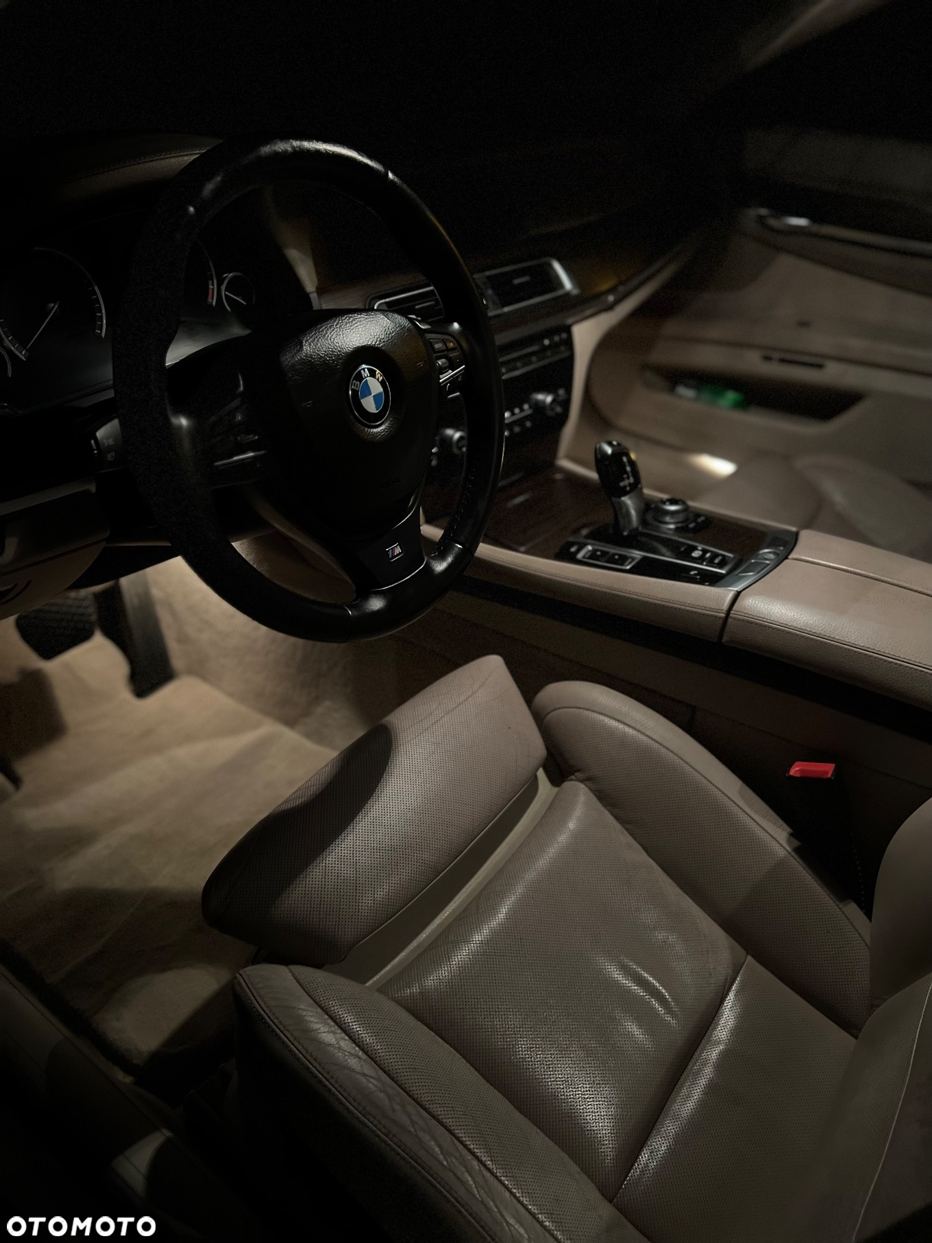 BMW Seria 7 740Li - 5