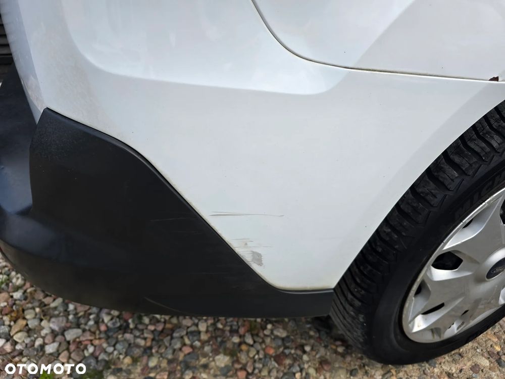Ford Transit Connect - 9