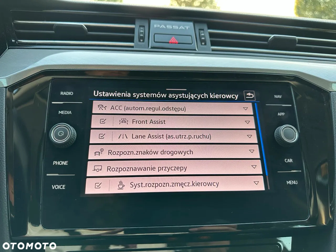 Volkswagen Passat 2.0 TDI EVO Business DSG - 29