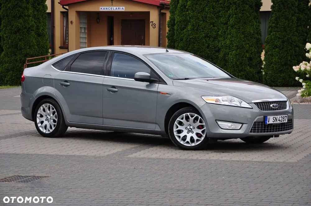 Ford Mondeo 2.0 FF Titanium - 10