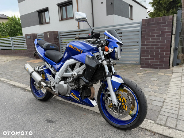 Suzuki SV