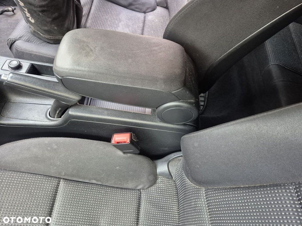 Podłokietnik audi a3 8p - 2