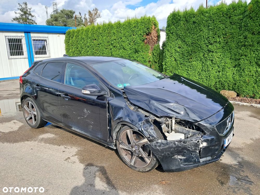 Volvo V40 - 20