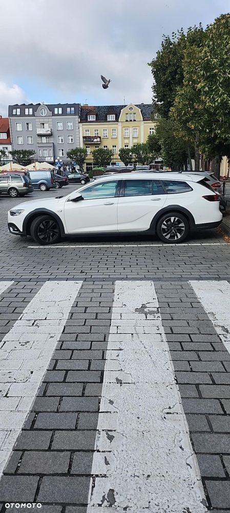 Opel Insignia 2.0 CDTI 4x4 Exclusive S&S - 3