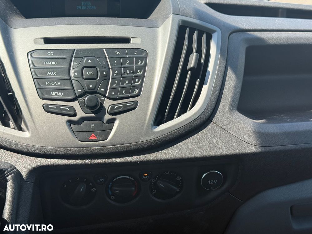 Ford Transit - 18