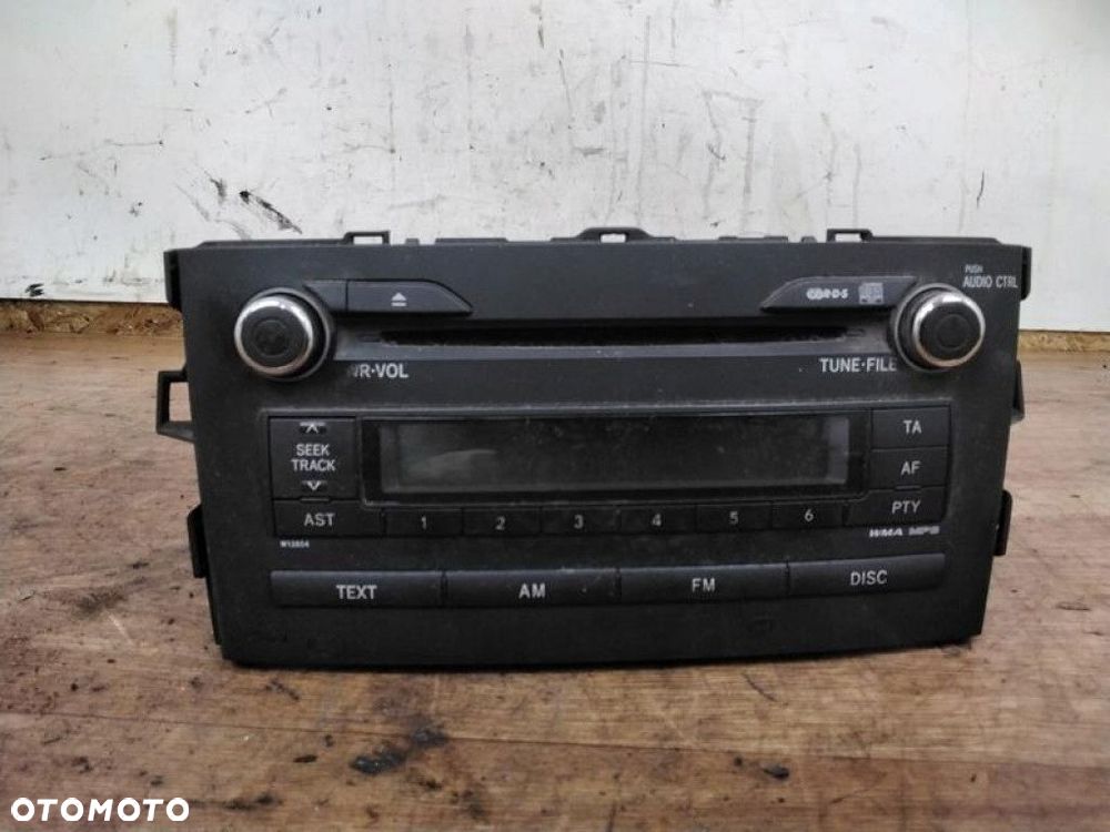 toyota auris i radio - 1