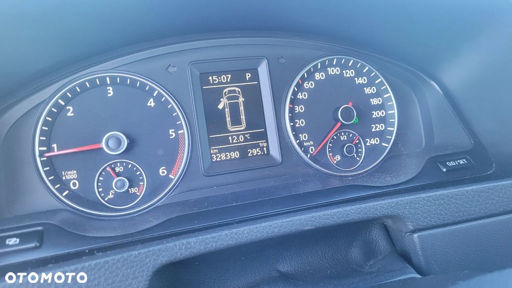 Volkswagen Multivan - 9