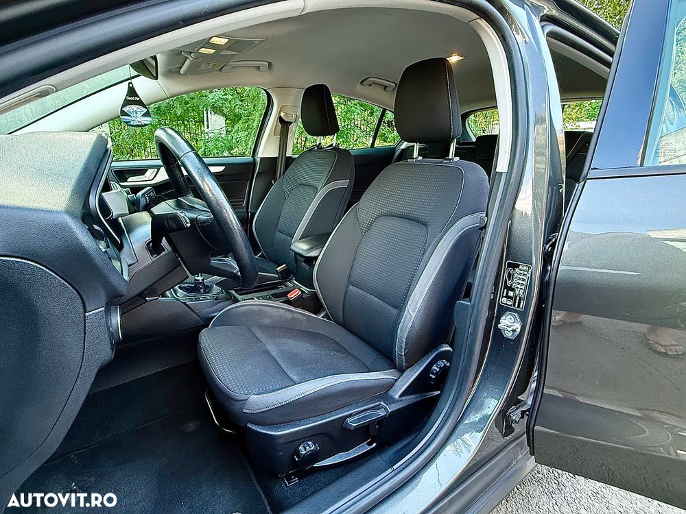 Ford Focus 1.0 EcoBoost Trend Edition - 6