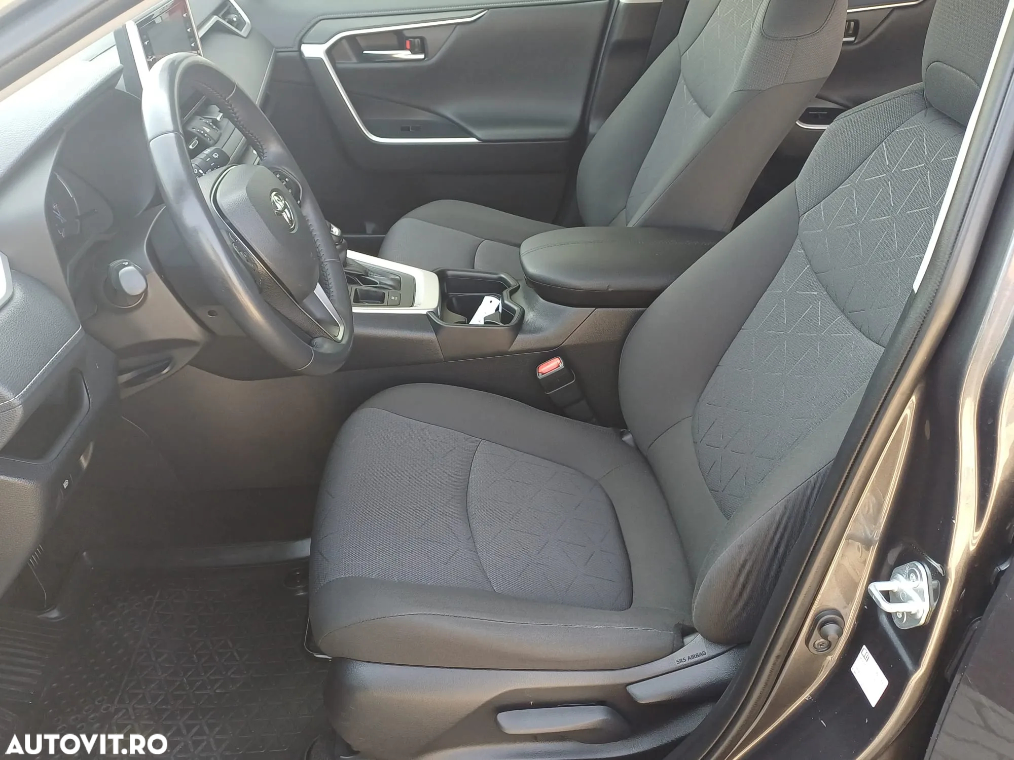 Toyota RAV4 2.5 Hybrid VVT-iE 4x2 Dynamic - 9